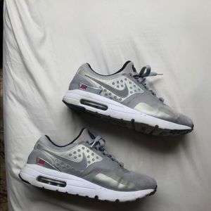 Nike Air Max Zero QS Women’s Running Trainers